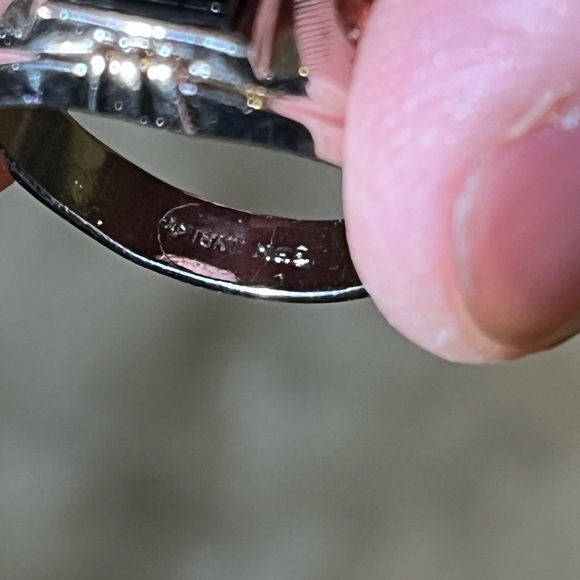 Vintage Men’s 18 KT HGE White Gold Plated,Onyx & Cubic Zirconium Ring Size 10 - Picture 6 of 6